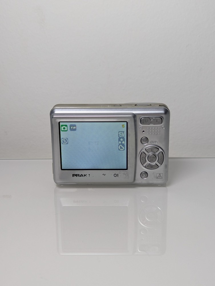 Praktica DPix9000 9.0MP Digital Camera (Tested Working)