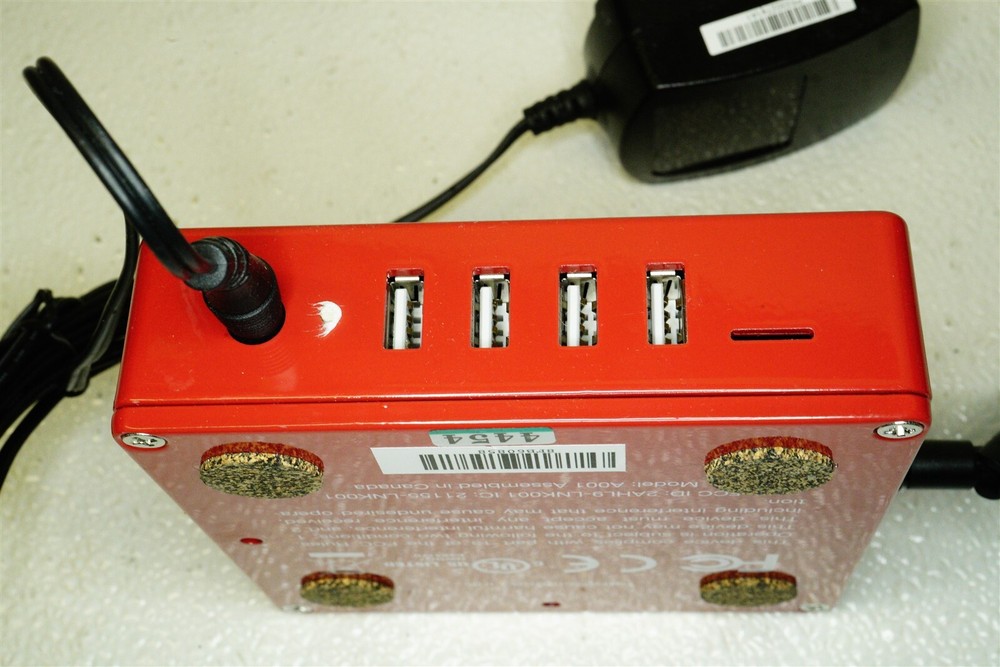 Tetrascience Link Model A001 Router, with Antenna and Power Adapter Bundle