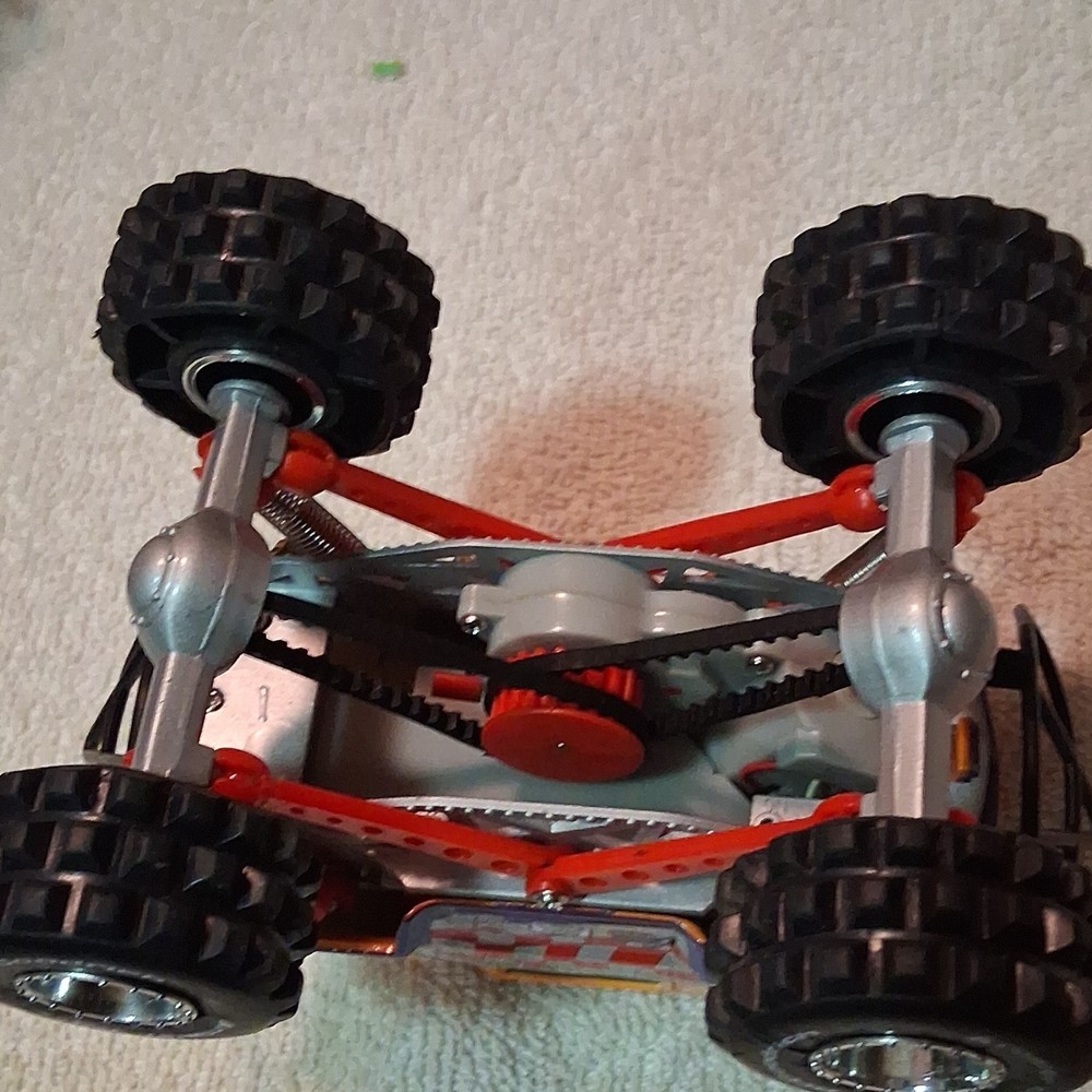 Toy Zone mini crawler 4 Wheel Performance Center