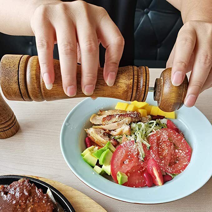 Kitchen Tools Cooking Pepper Grinder Hand Movement Oak Solid Wood Pepper Mill US
