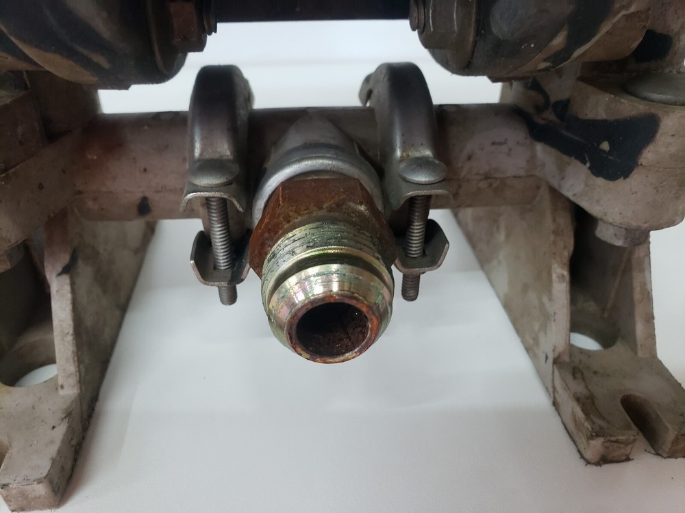 ARO 666053-322 Diaphragm Pump