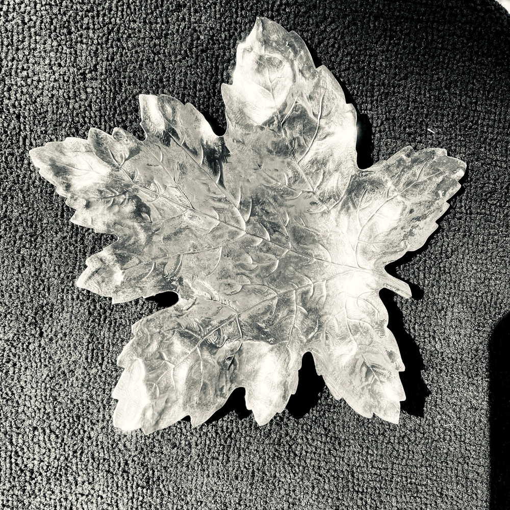 VINTAGE BLACKINTON & CO STERLING MAPLE LEAF SHAPE NUT DISH