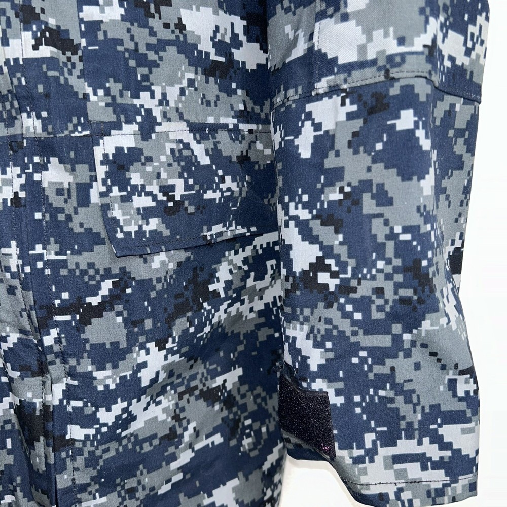 US Navy Working Parka Digital Camo Jacket Size Small X-Long