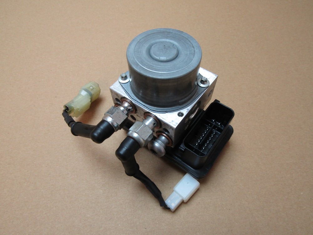 KTM 790 Duke 19 2020 ABS pump control unit module (9898)