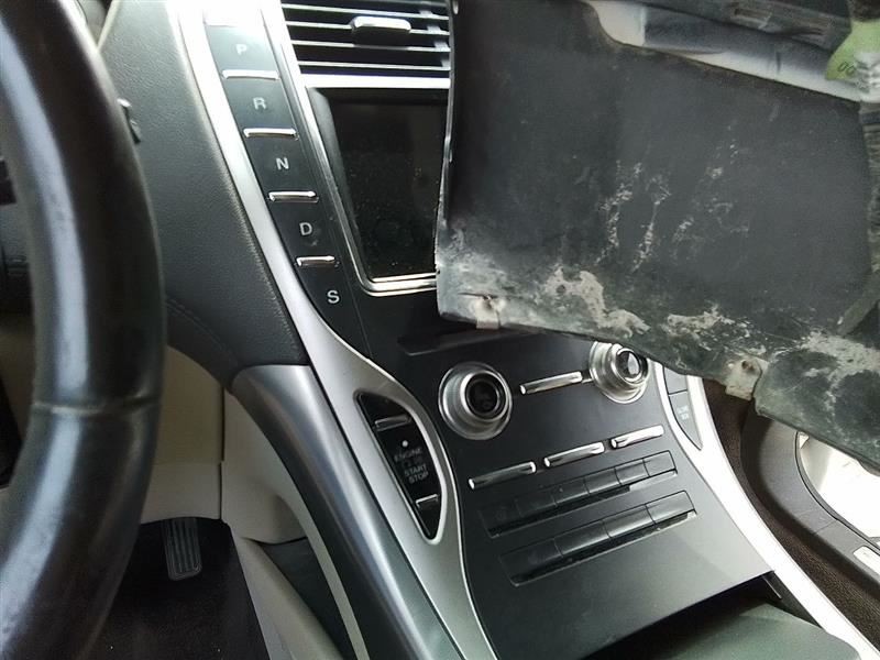 2016-2017 Lincoln MKX Front Center Dash Mounted 8" Display Touch Screen