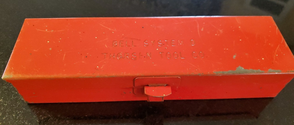 Vintage Bell System D THORSEN TOOL Co. Toolbox Metal ~ EMPTY