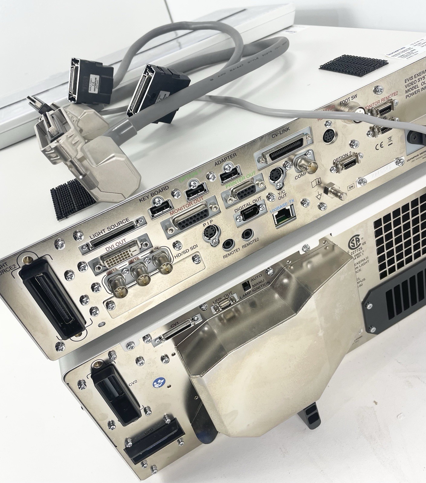 Olympus CLV-190 and CV-190 Light source and Video Processor Suitable for 190 Ser