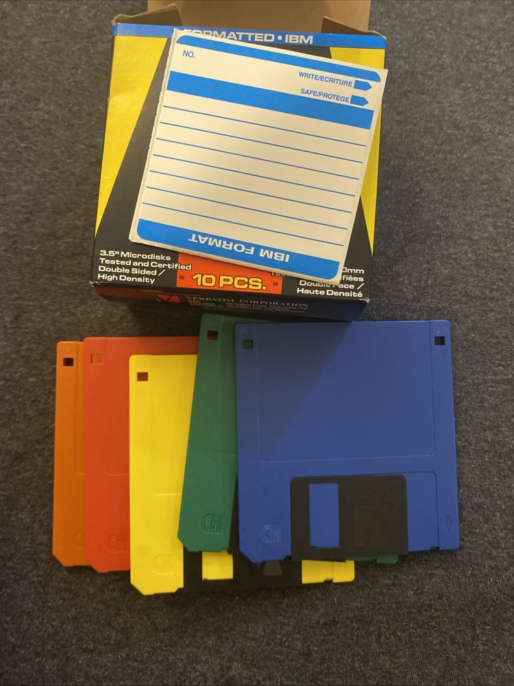 3.5" Floppy Disks Lot Of 9 Read Description