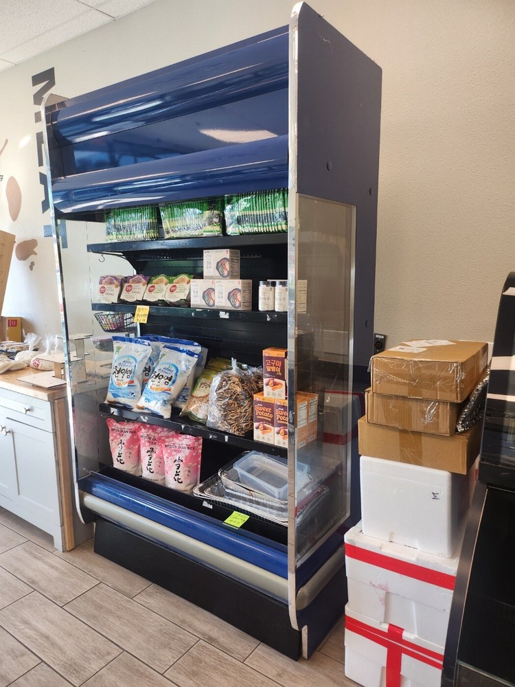 hussmann refrigeration display case