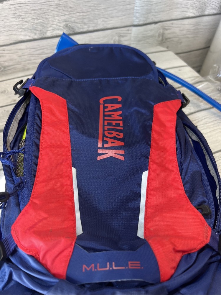 Camelbak M.U.L.E Mule Hydration Hiking Mountain Biking Backpack Red Blue