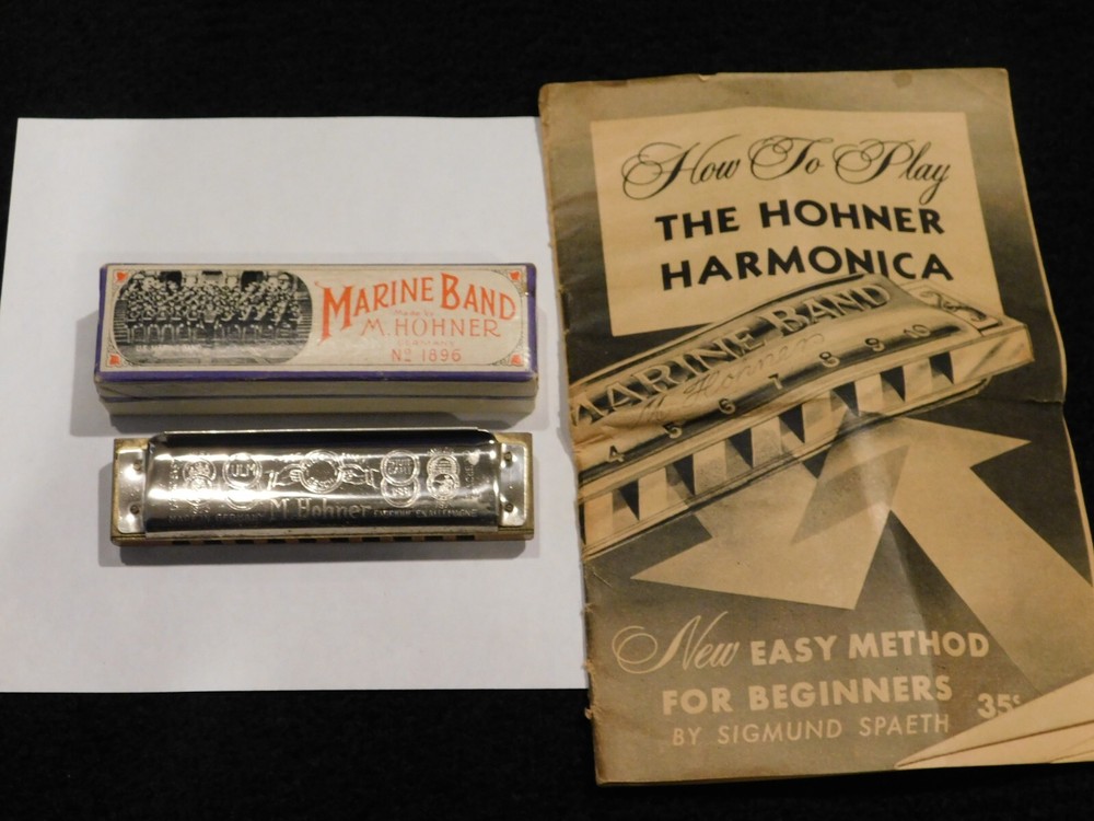 Vintage HOHNOR #1896 Marine Band Harmonica
