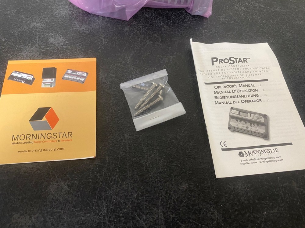 Morningstar ProStar-15 Solar charge controller Version PS-15M, Gen 2