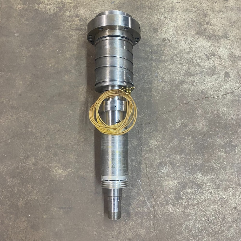 MAZAK SPINDLE 5529010050 OAD:45"X20"X20"