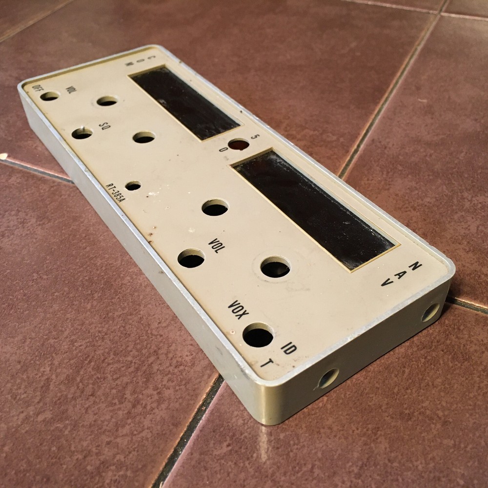 Cessna ARC RT-385A Faceplate, Beige
