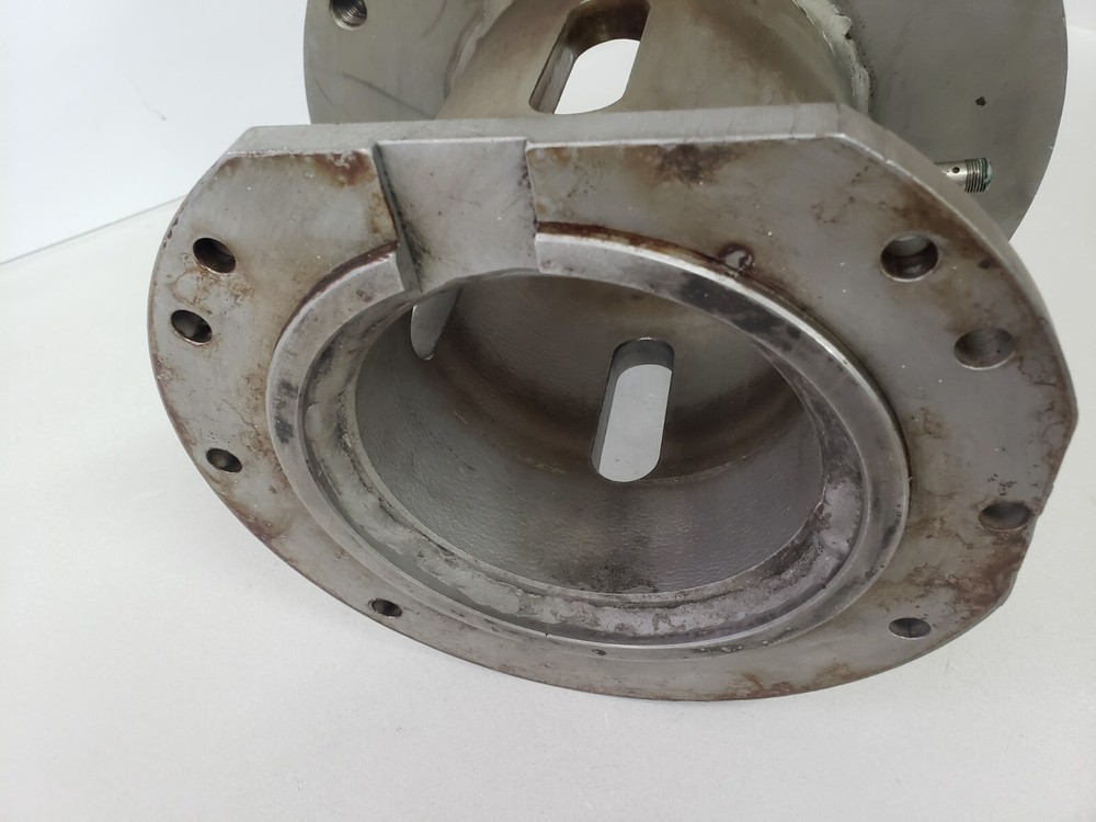 Nutec 760 Patty Former Motor Drive Mount Bracket Spacer Part