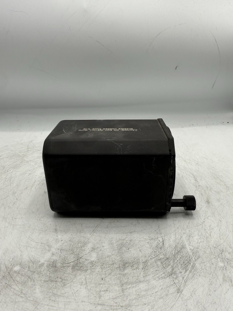 NARCO ID-825 TSO NAVIGATION INDICATOR READ