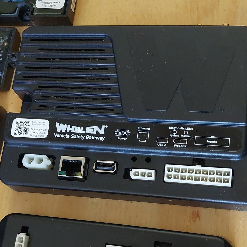 Whelen Vehicle Safety Gateway Black Strobe Beacon Light Controller Ethernet