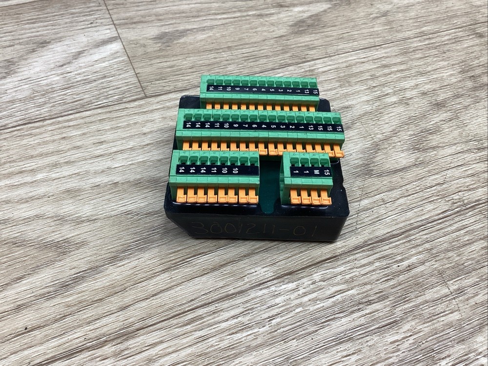 Terminal Block 3001211-01 ASSEMBLY #835M34