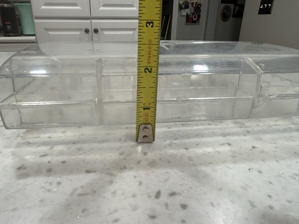 Dritz #786 Clear Sewing Thread Case Holds 24 spools