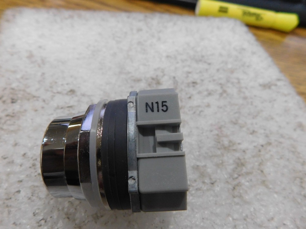 IDEC Model: AOD N15 Switch Base. New Old Stock. No Box