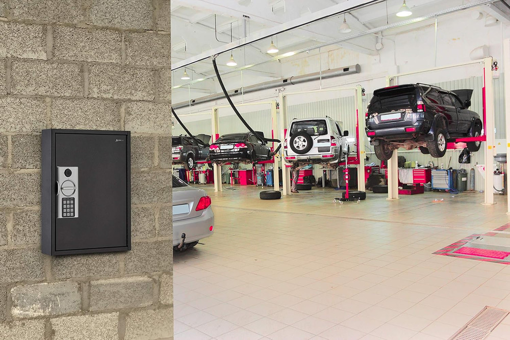 Key Holder Wall Mount - 60 Keys Lock Box with Code, Key Cabinet Wall Mount, Vale