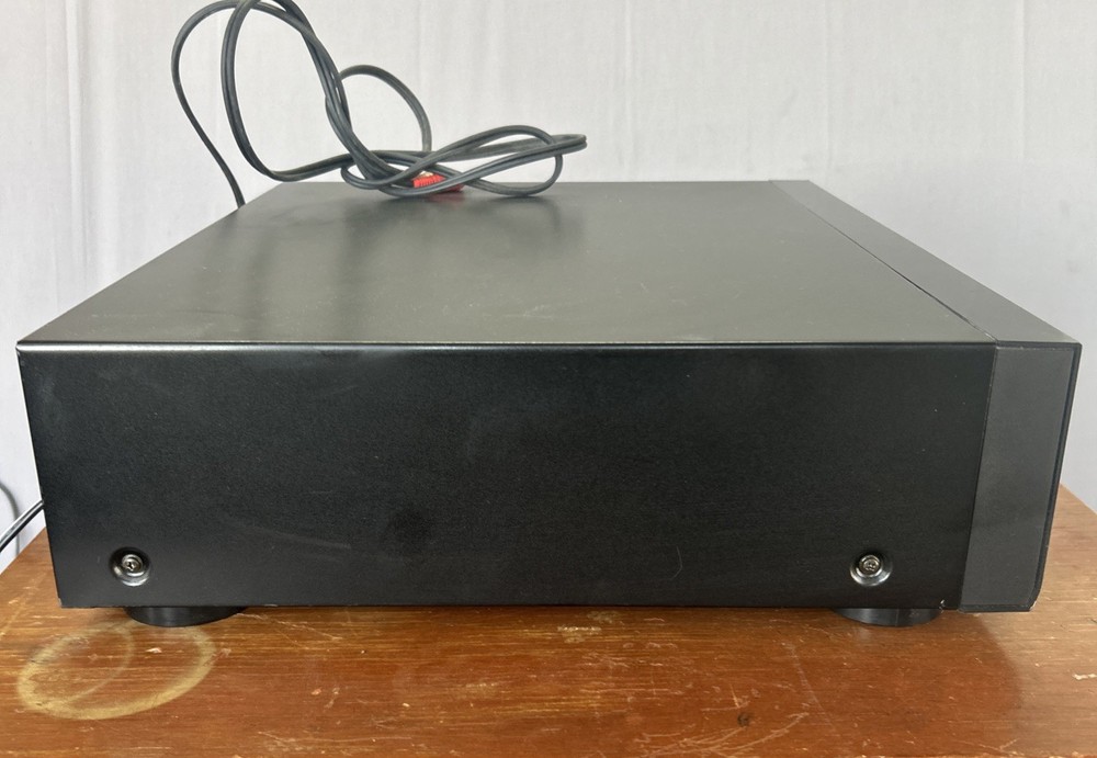 Sony CDP-C325 Stereo 5-Disc CD Changer Compact Disc No Remote. Cleaned & Tested