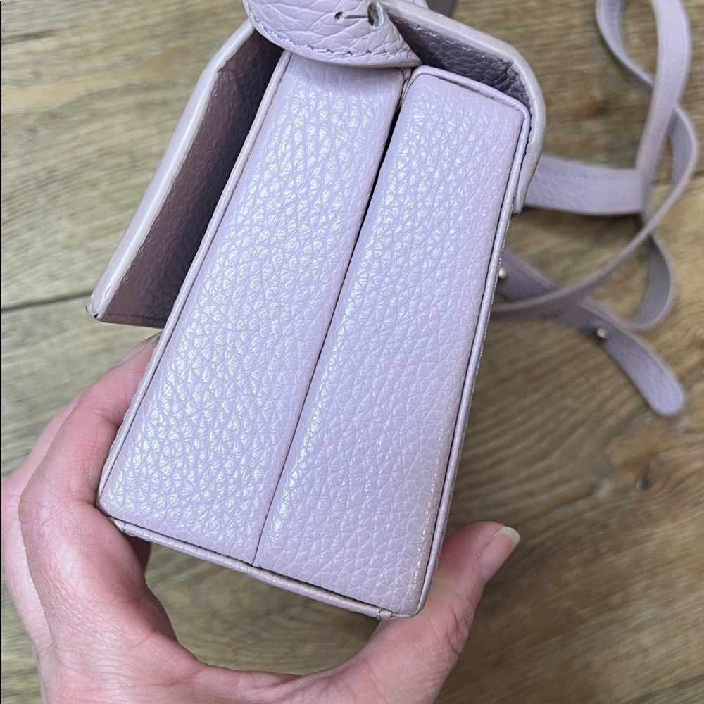 Behno Lavender Leather Mary Bag