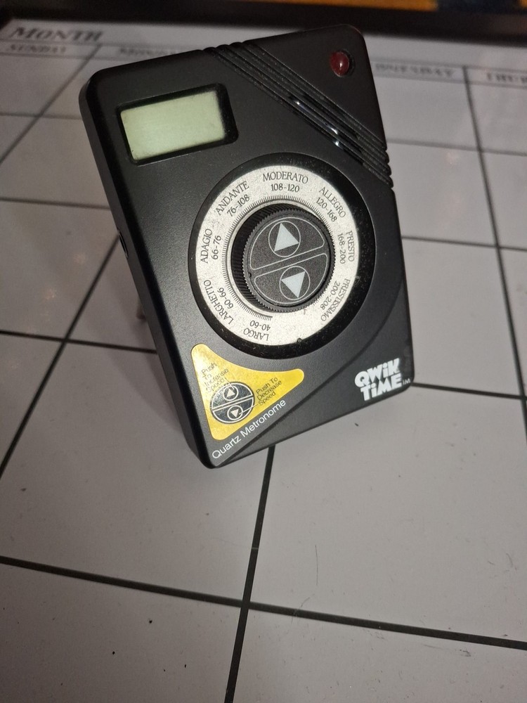 Qwik Time Quartz Metronome 2007 Tested Works, so Does Stand. Great Condition!