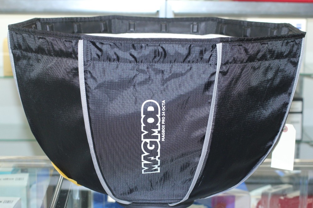 MagMod MagBox Pro 24" Octa Used Excellent Condition No Box