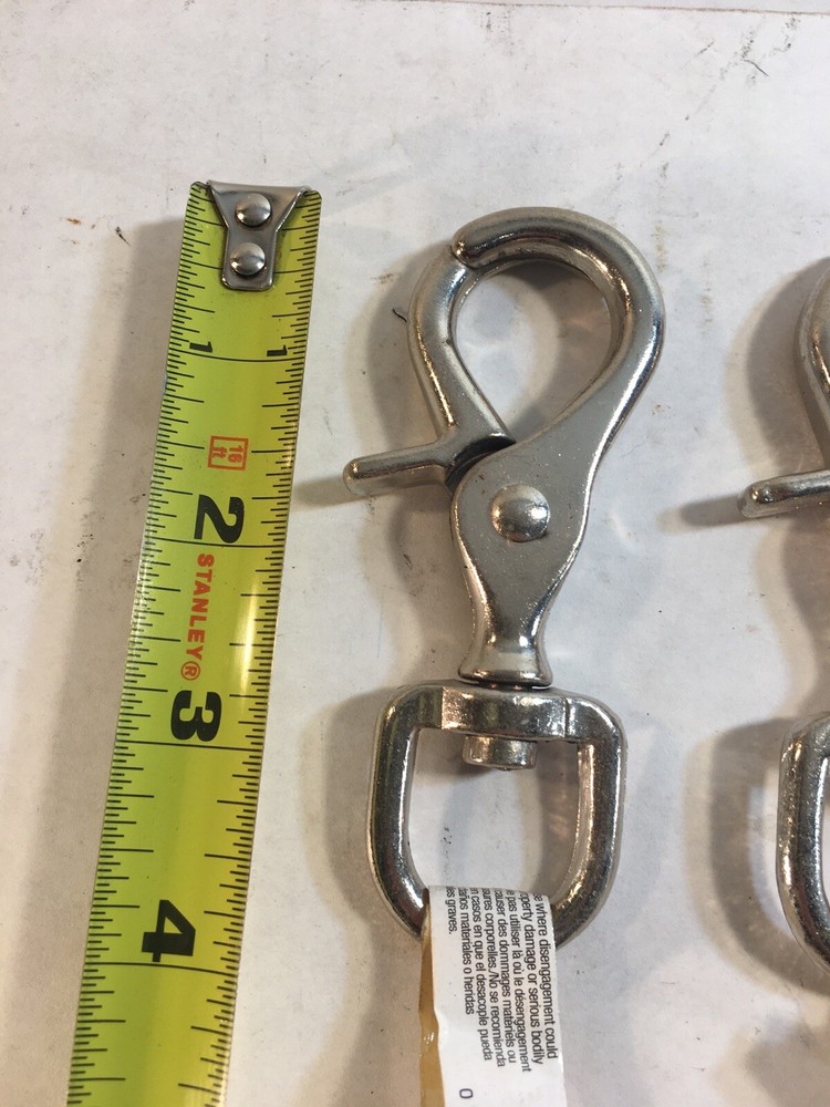 3/4” swivel trigger snaps horse, chain, rope hardware