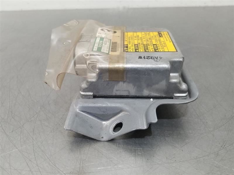 01 2001 LEXUS LX470 SRS RESTRAINT CONTROL MODULE 8917060051