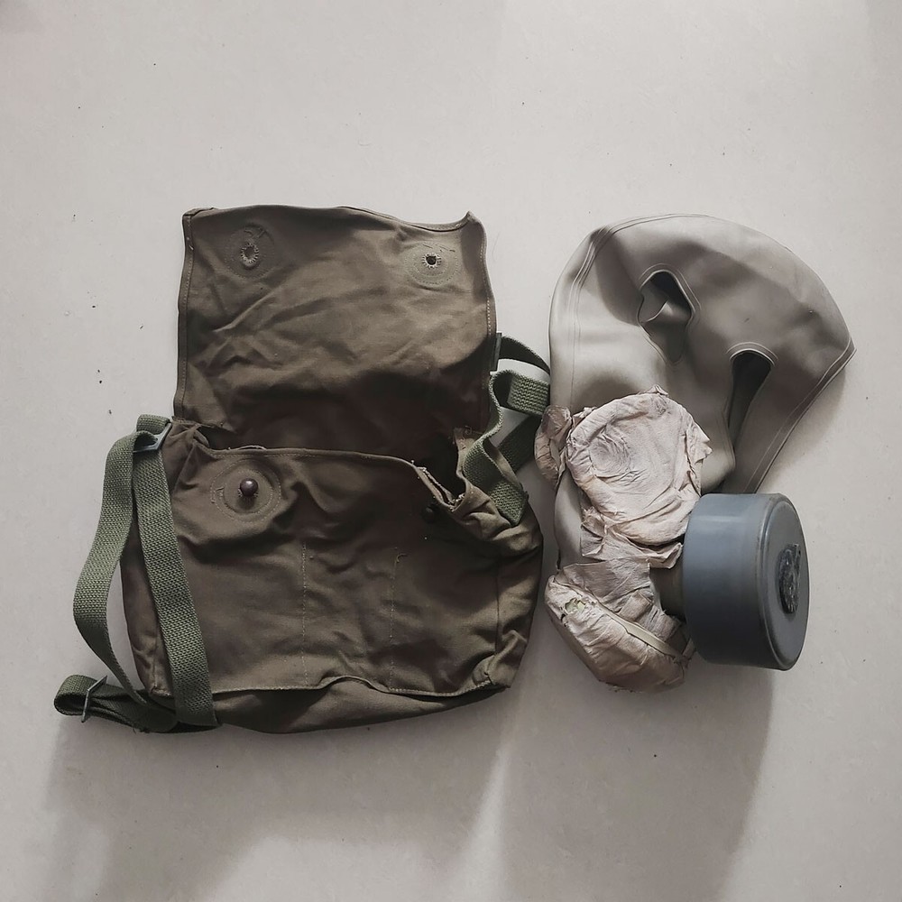 Surplus China Military Type 69 Protective mask Canvas bag