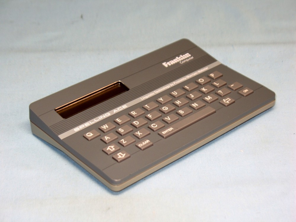 FRANKLIN COMPUTER ~~ MODEL # SA-98 "SPELLING ACE" ~~ ELECTRONIC DICTIONARY