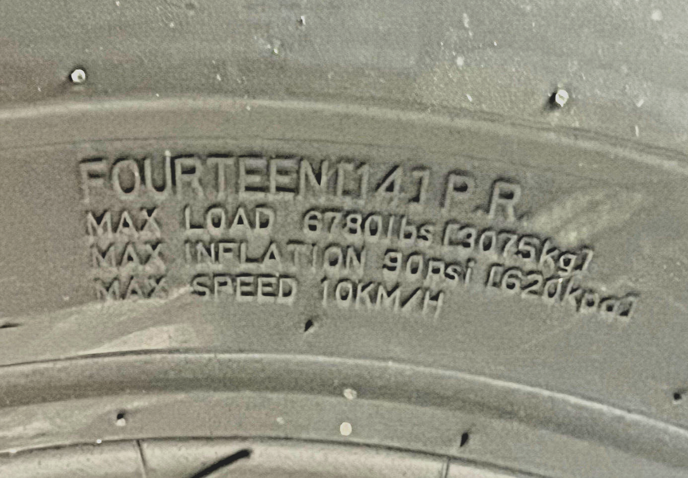 (1 TIRE) NEW ROAD CREW HD ROADGUIDER SKS-9 12X16.5 SKID STEER TIRES 14 PLY