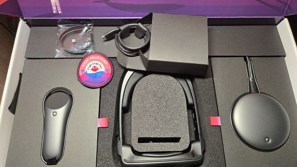 MAGIC LEAP ONE Creator Edition Augmented Reality AR Headset Kit Size 1 M9001