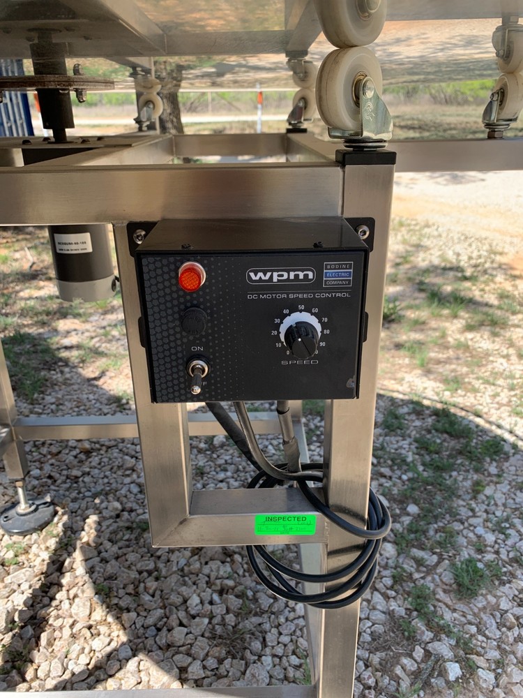 Accumulating 48" Dia Rotary Table with in-feed table