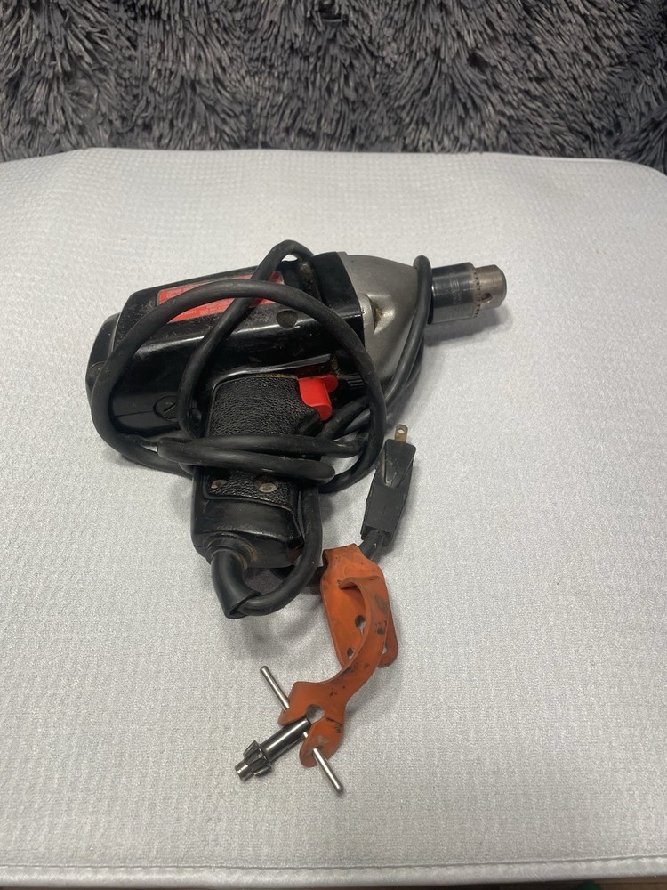 Craftsman 3/8 Inch Corded Drill Variable Speed Reversible Keyed Black/Silver