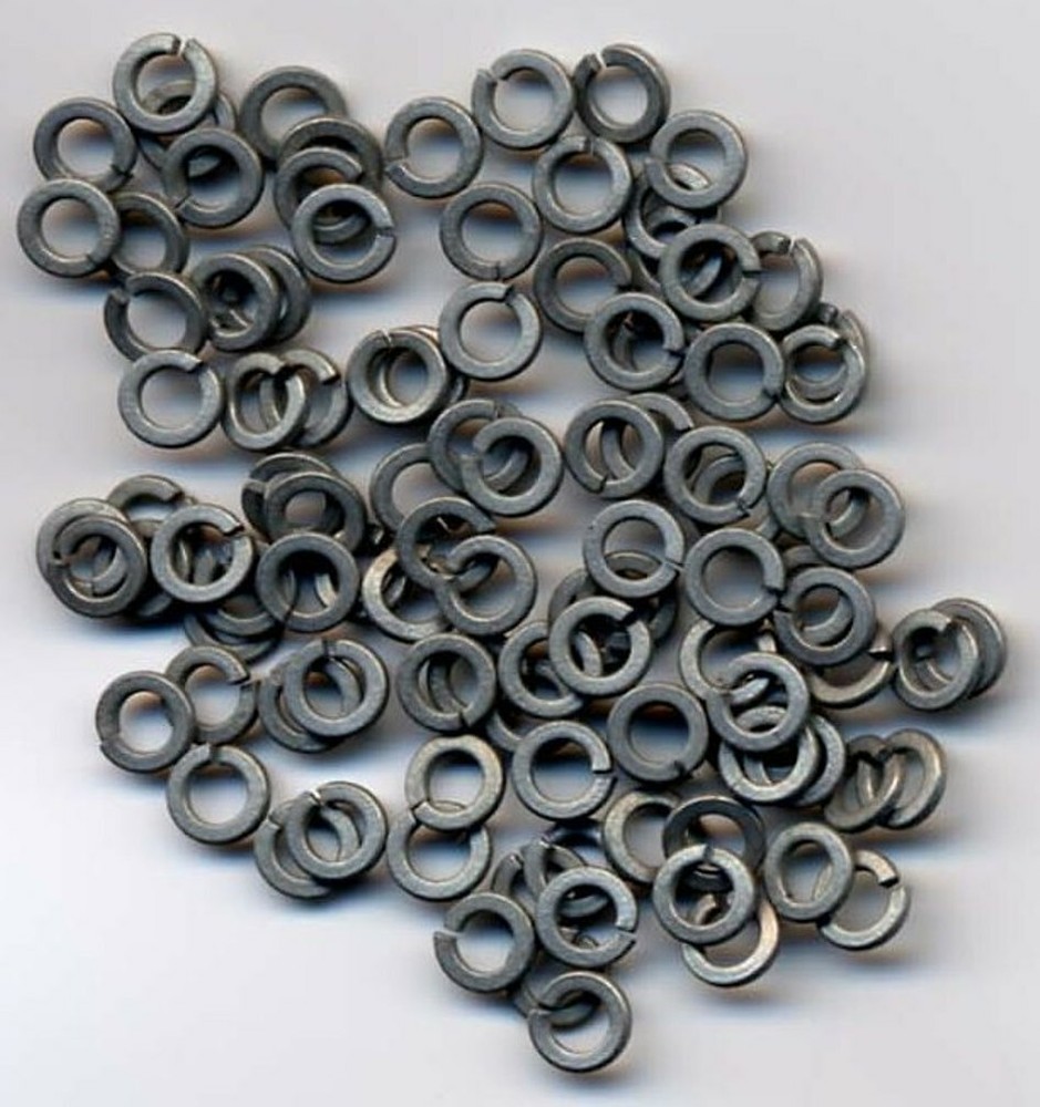 Z Split Spring Lock Washers #4 Machine Screws Nuts and Bolts (100 pack)