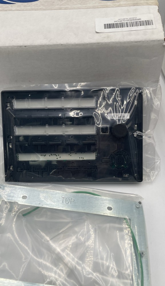 Crestron MPC-M10 + MP-B10 Media Controller & Button Panel Lot Of 2