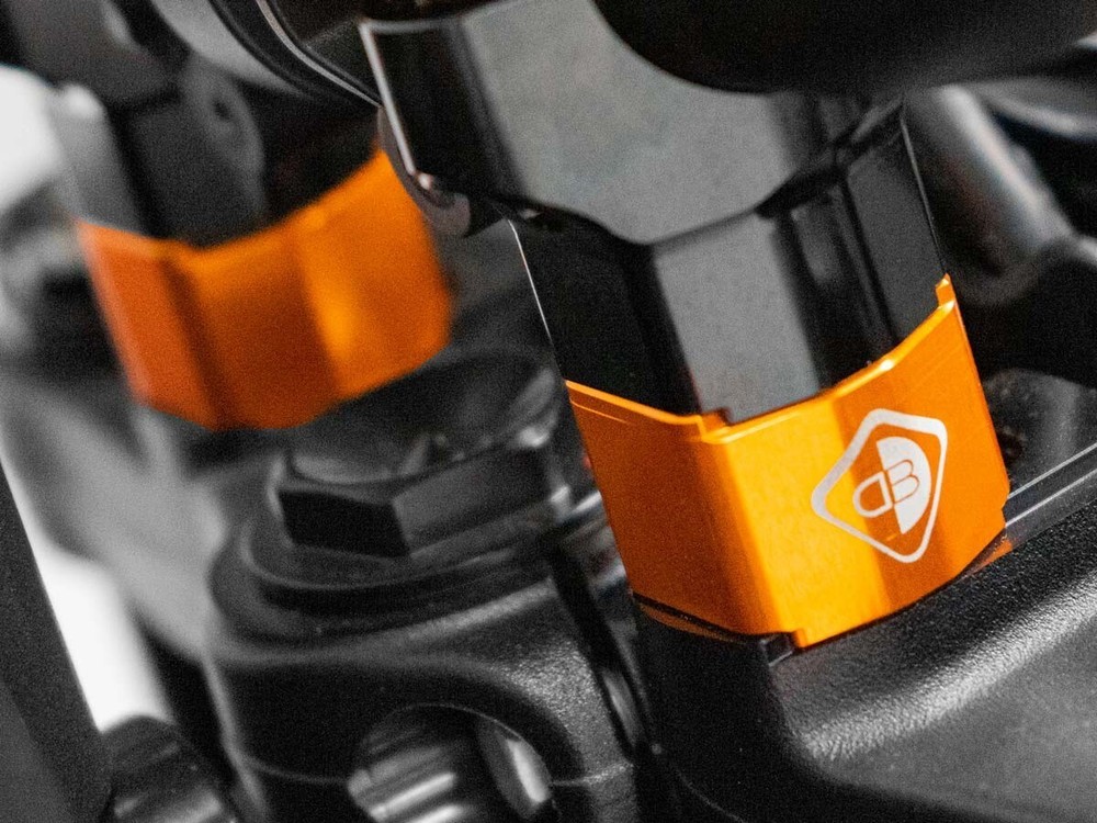 KTM 990/890 Duke Handlebar Risers - DBK