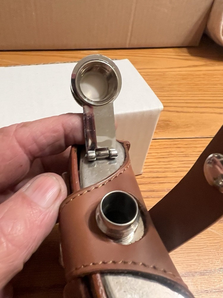 Michael Collin’s Leather Hip Flask Golf Tee Holder
