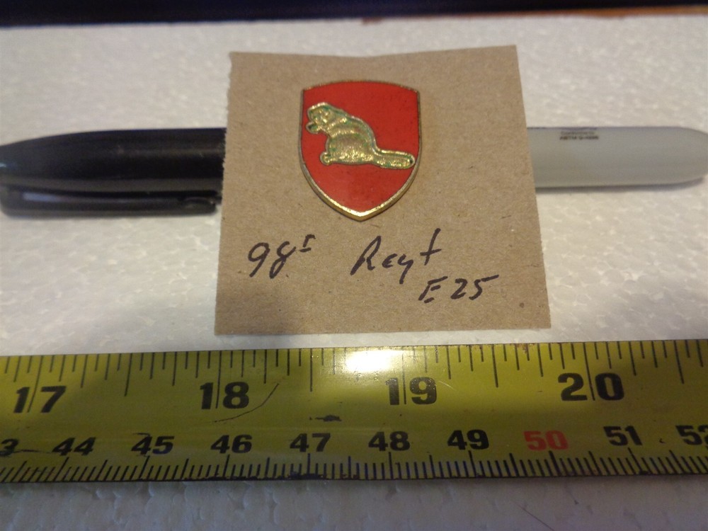 98th Regiment E25 Unit Crest, DI, DUI (DRAW#121)