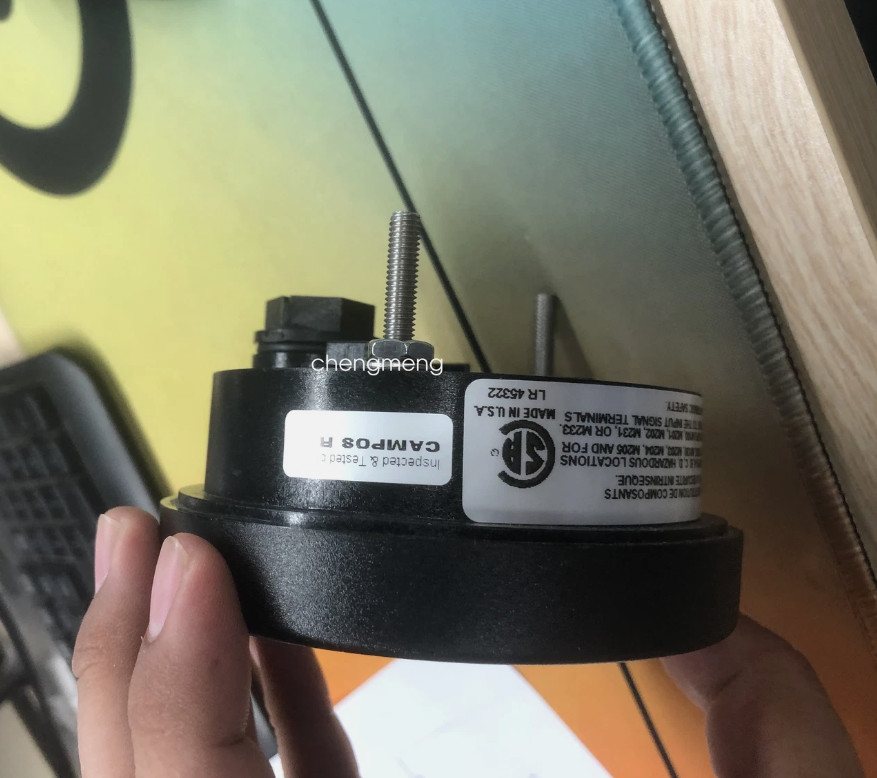 Dynalco tachometer SPD-100