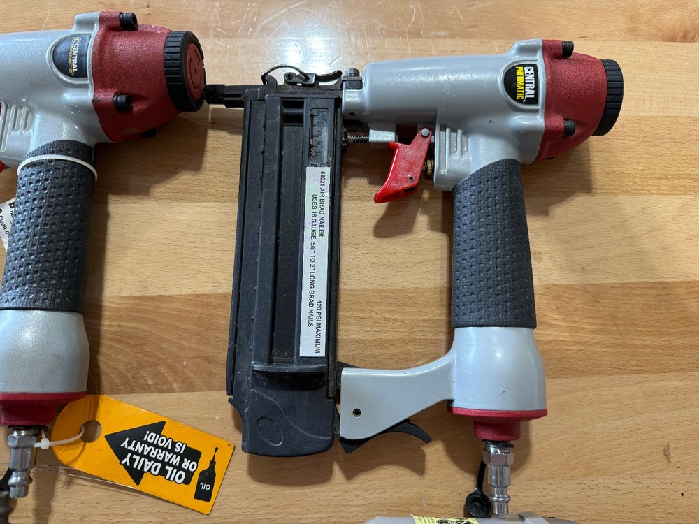 Jitterbug Sander / Stapler / Pneumatic Tool Lot (#177)