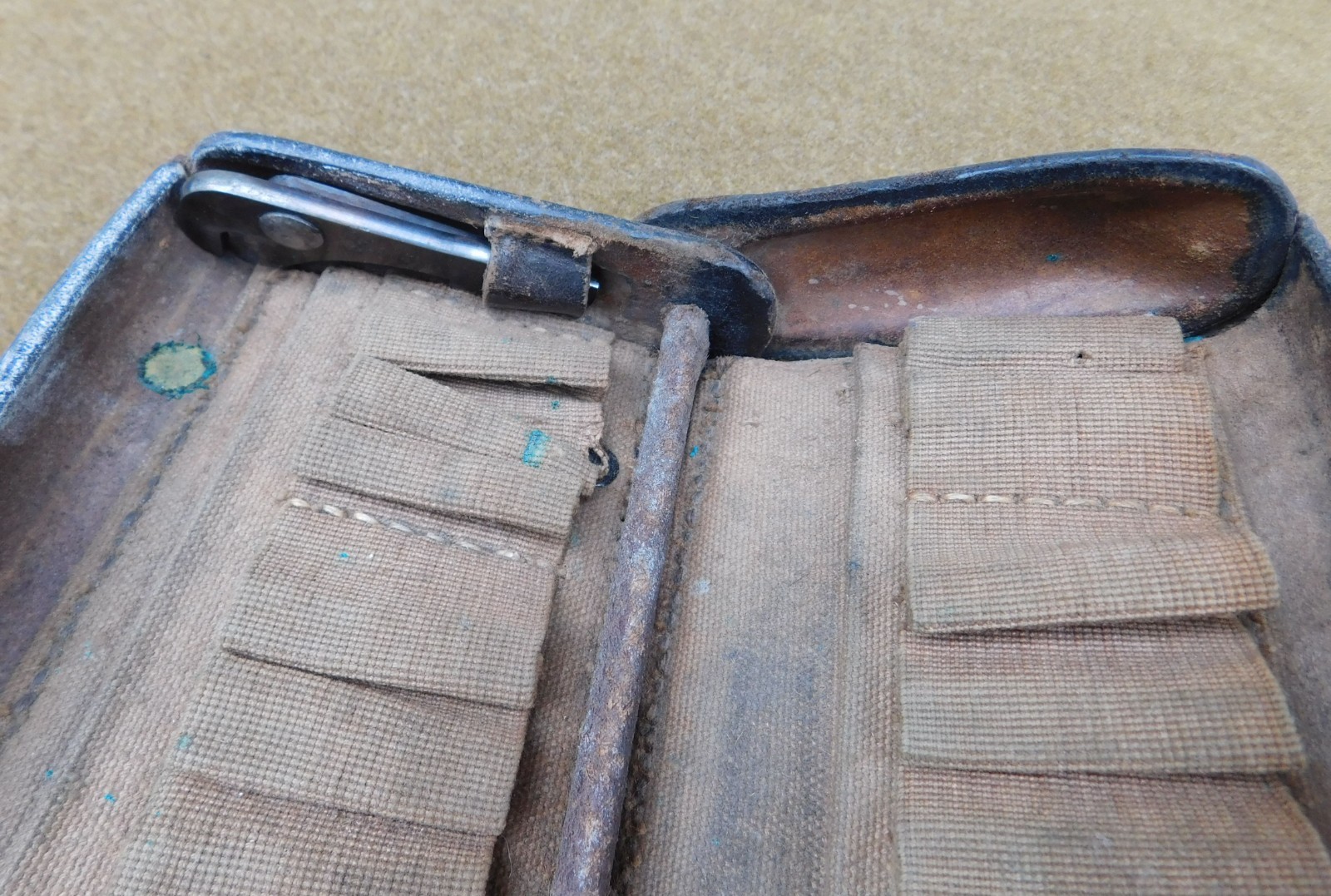 RARE ORIGINAL INDIAN WARS USM U.S. MARINE CORPS M1874 MCKEEVER CARTRIDGE BOX