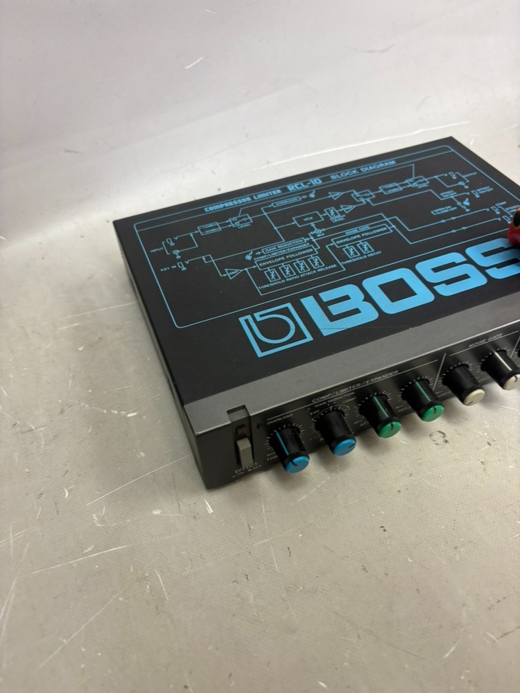 BOSS RCL-10 Compressors Limiter Noise Gate Processor good condition