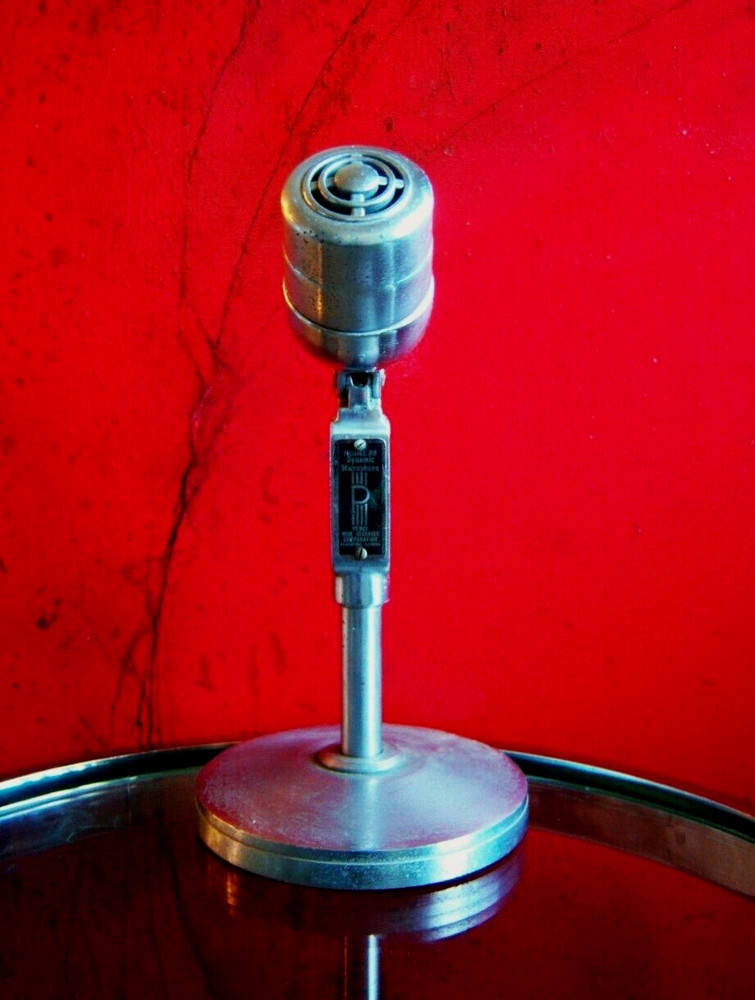 Vintage RARE VARIANT 1950's Pierce model 85 / E.V 630 dynamic microphone w stand