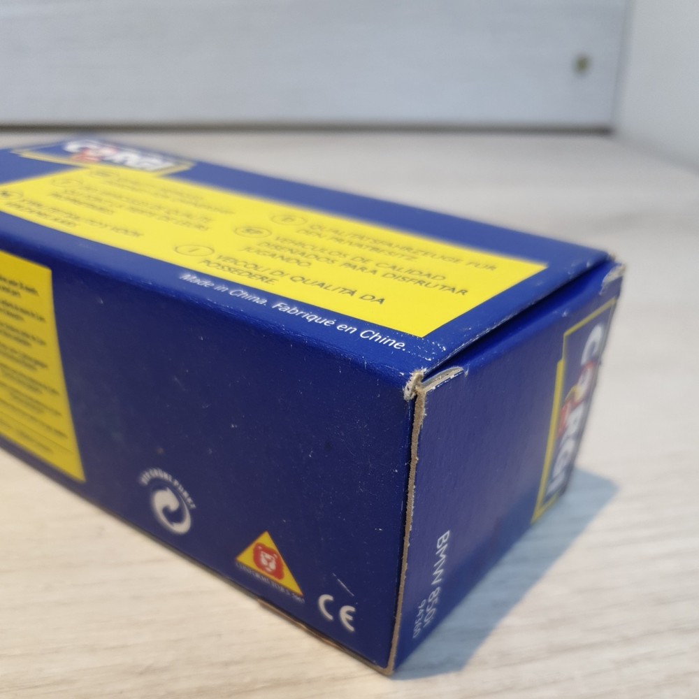 Corgi BMW 850i car boxed please read discription