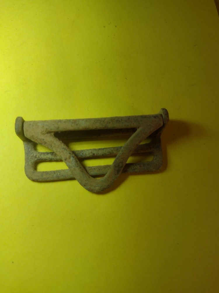 WW1 Relic Gasmask Buckle. Somme Find