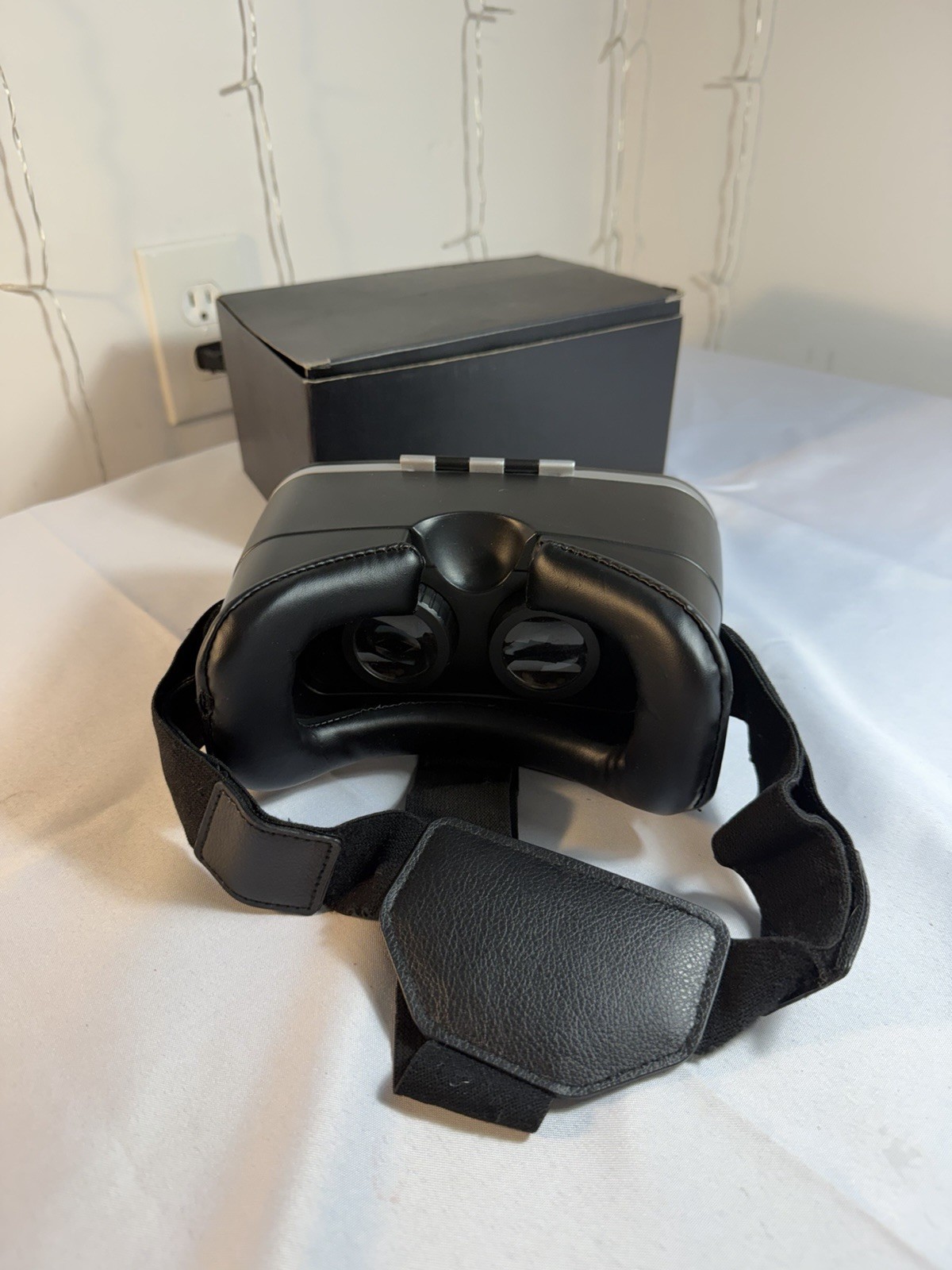 VR Virtual Reality Headset Goggles Smartphone 3D Adjustable Lenses w/ Box